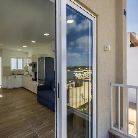 2 Bedroom Apt 10 Appartement *